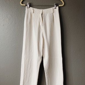 BRANDY MELVILLE WHITE PANTS